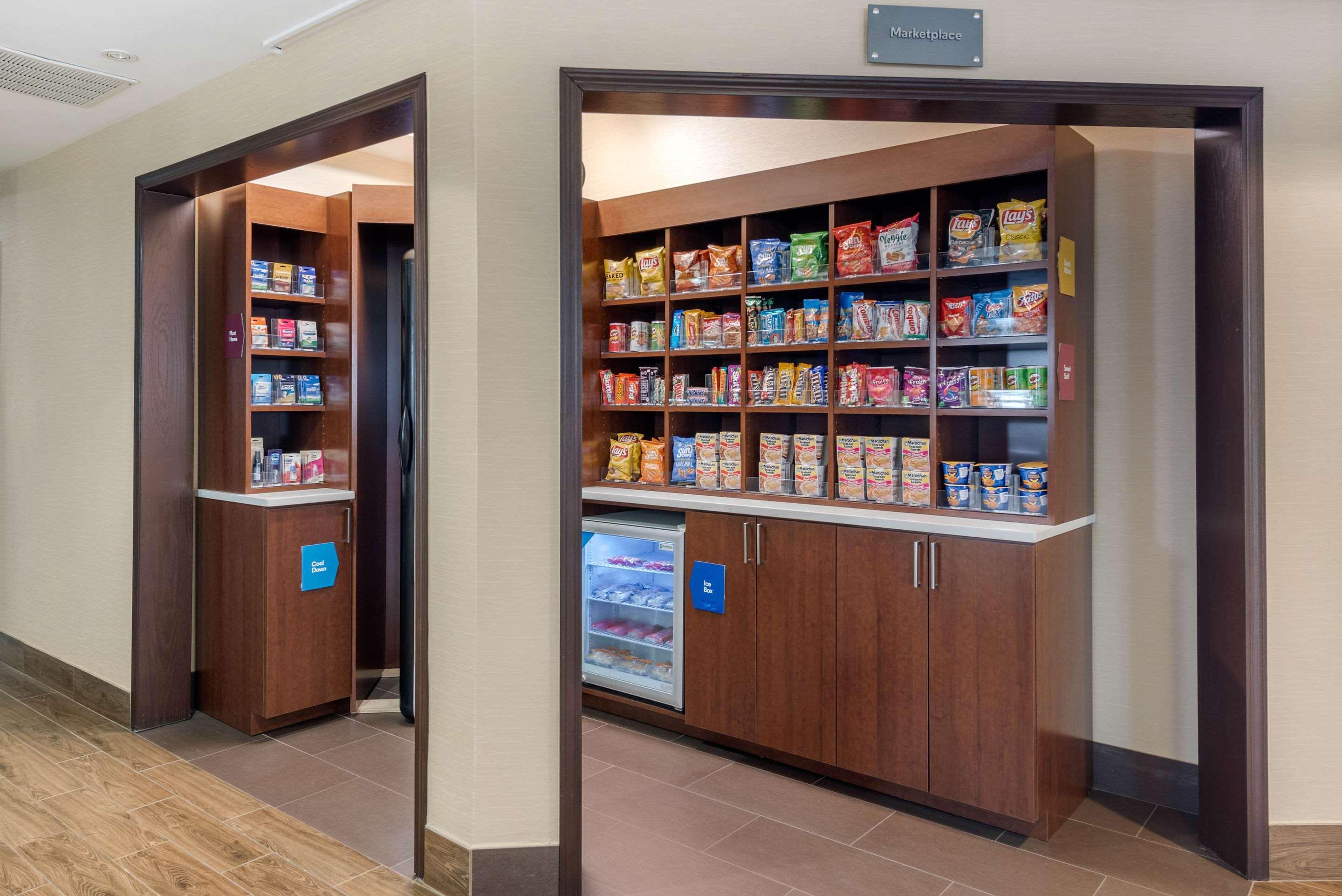 Comfort Suites Lafayette University Area Bagian luar foto