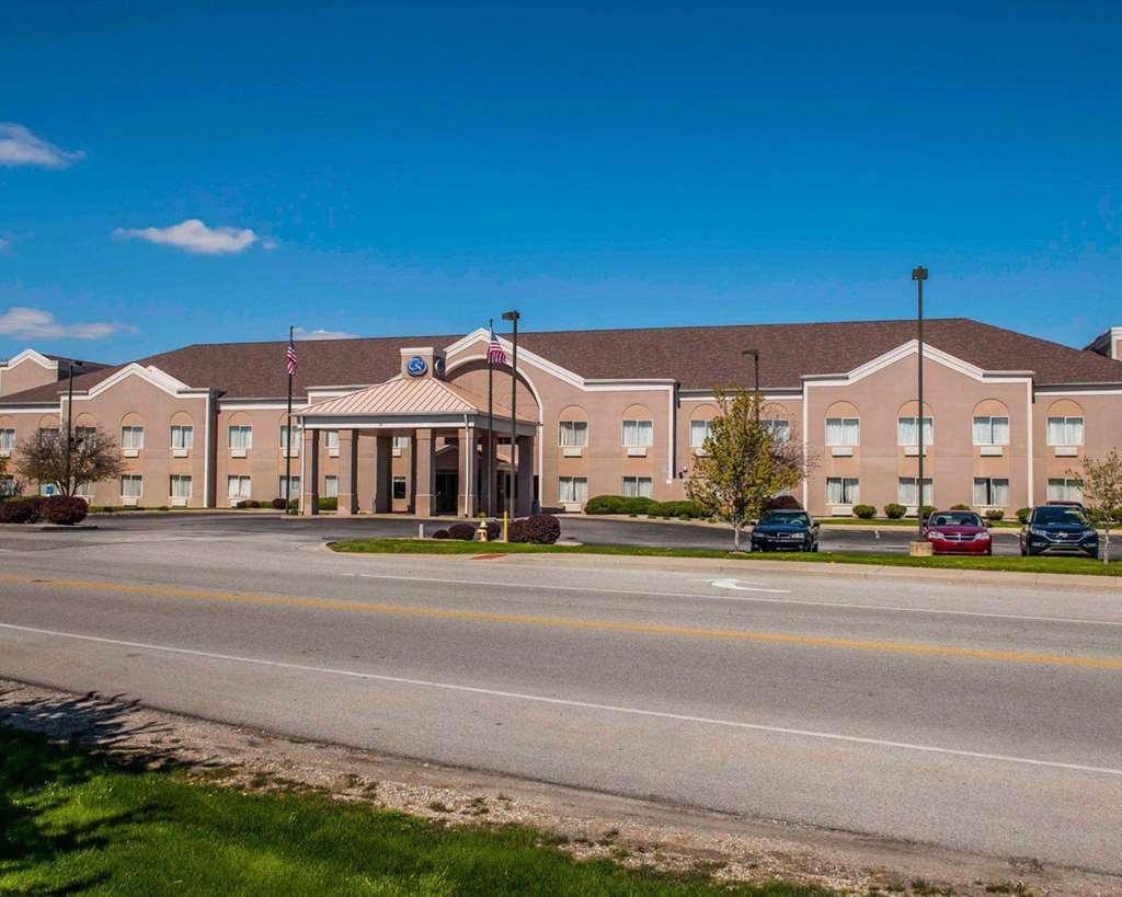 Comfort Suites Lafayette University Area Bagian luar foto